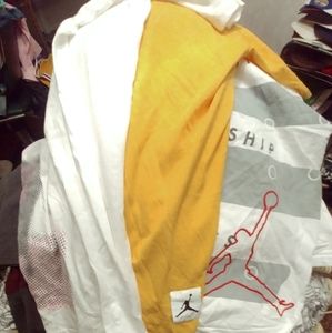 Jordan & Nike (5) shirt bundle